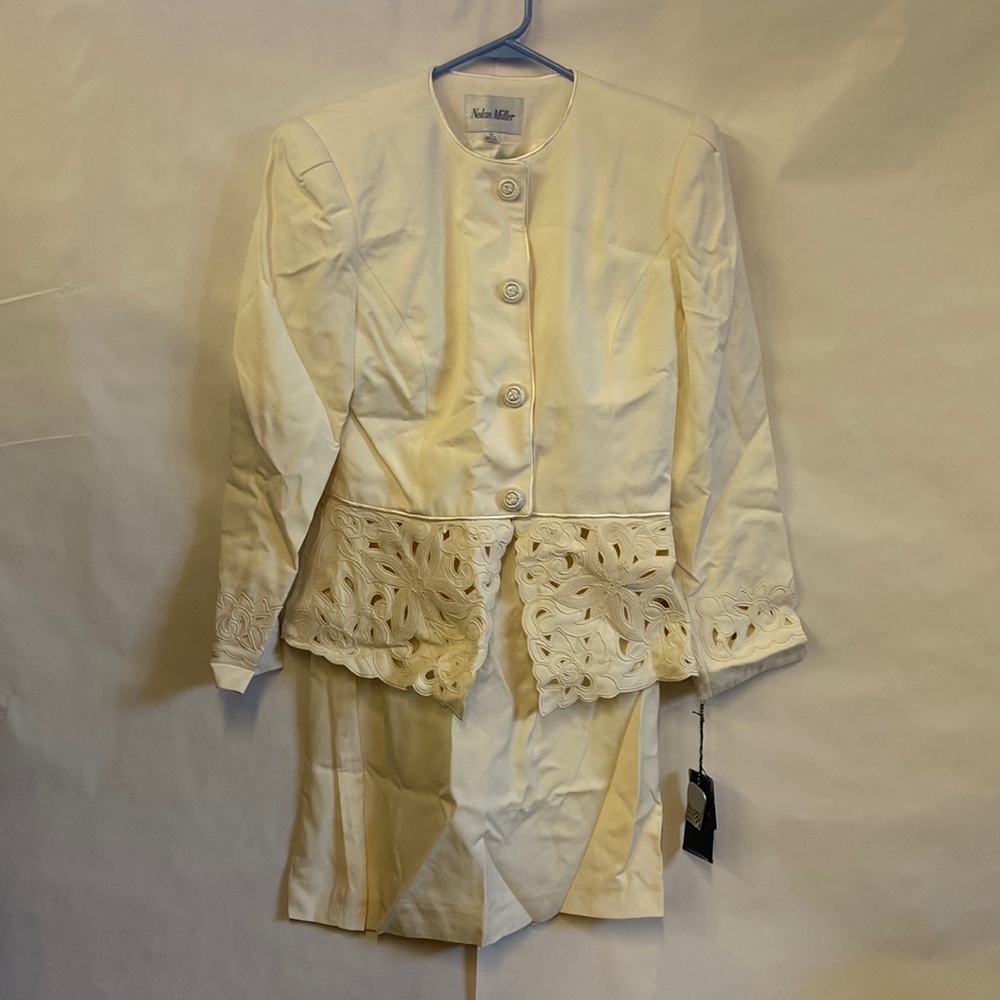 Vintage Nolan Miller jacket/skirt set size 10 new with tags extra buttons